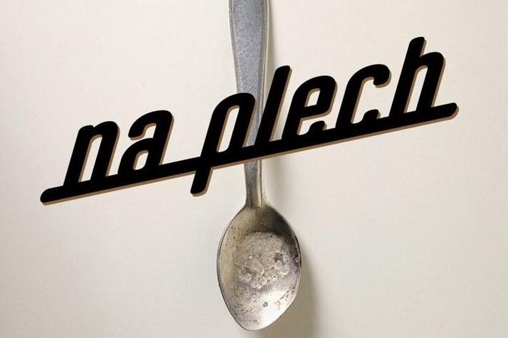 Kino: NA PLECH